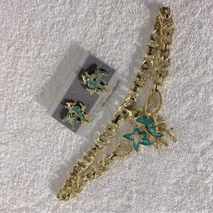Vintage 90s Y2K Gold Tone With  Turquoise Seahorse Earrings And Necklace Set